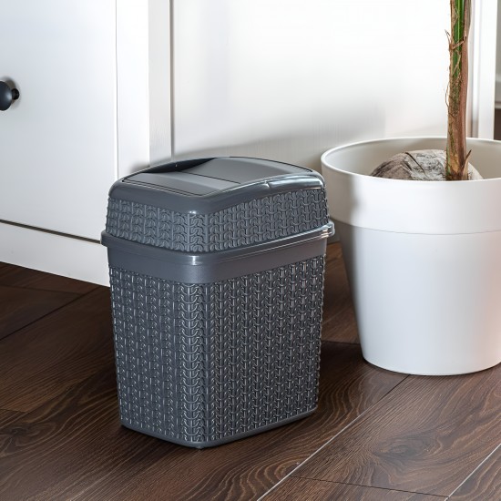 Plastic Trash Can